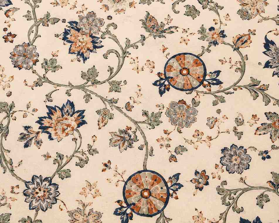 SENORA Earthy Floral King Size Cotton Bedsheet with 2 Pillow Covers